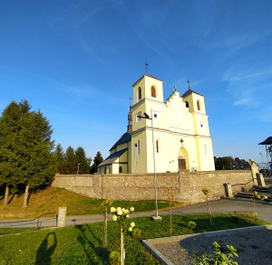 Kościół p.w. św. Benedykta w Modliborzycach