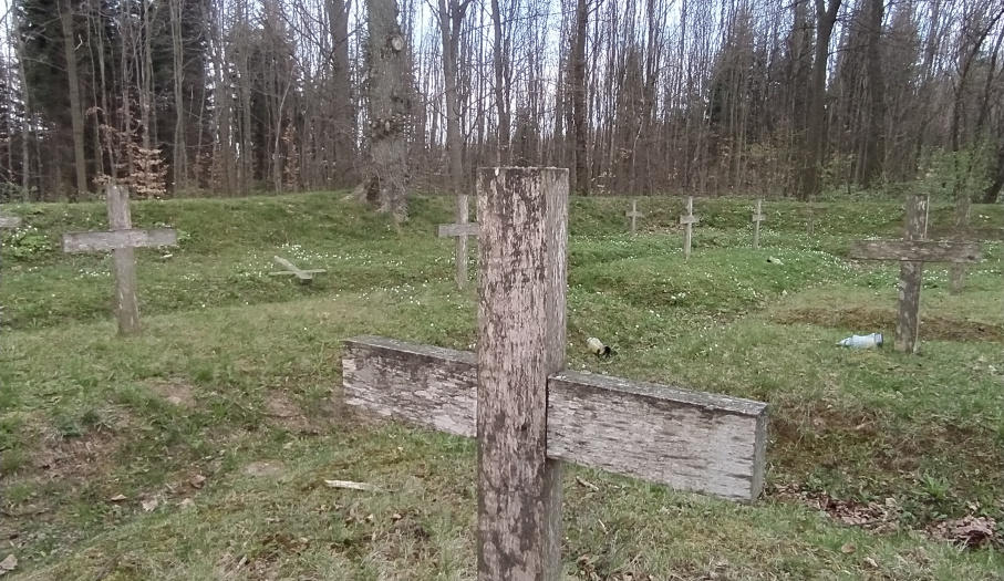 cmentarz wojenny Gołoszyce